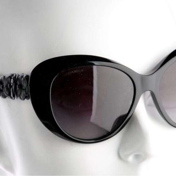 CHANEL Black Quilted Sunglasses. 100% Authentic - Picture 10 of 10